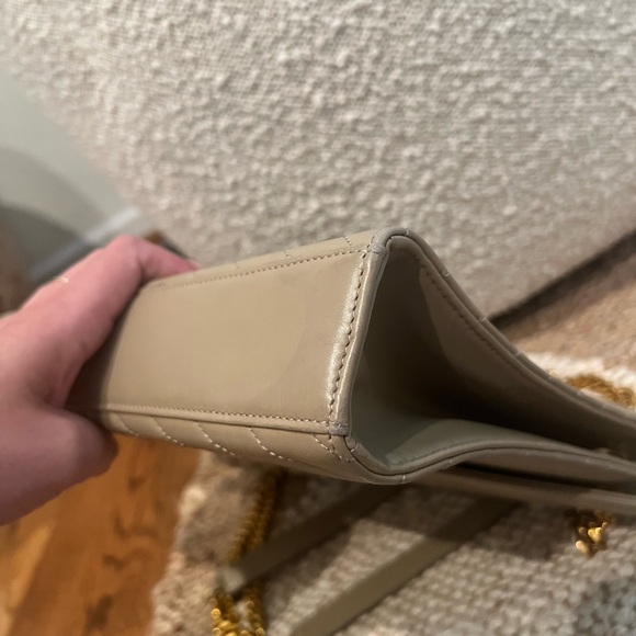 Saint Laurent Matelassee Large Monogram Bag - Picture 9 of 13